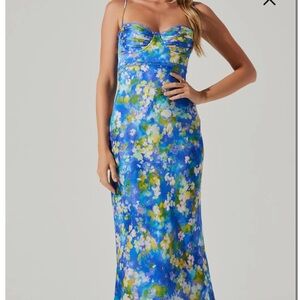 ASTR the Label Satin Floral Dress